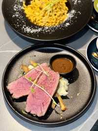 旺角人氣純黑型格咖啡店