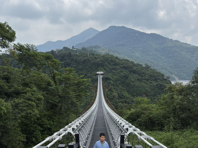 [屏東］大自然懷抱的山川琉璃吊橋