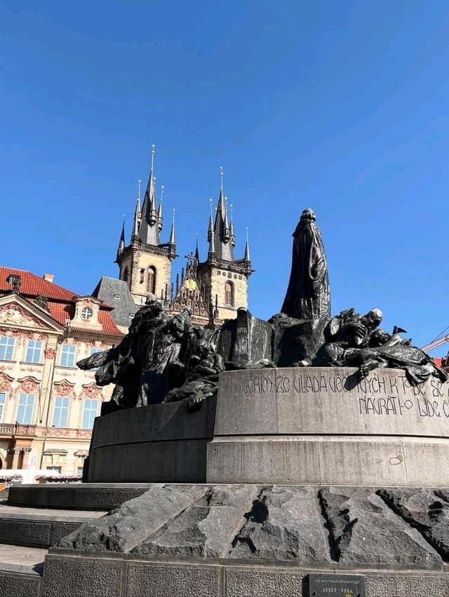 Historic Charm and Vibrant Streets in Praha