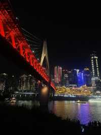 🏙️✨ “ฉงชิ่ง” (重庆) เมืองภูเขาที่ไม่เคยหลับ 🌉🔥