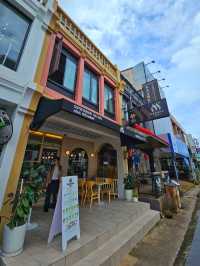 Mashaa Halal Café – A Cozy Halal Spot in Phuket Old Town