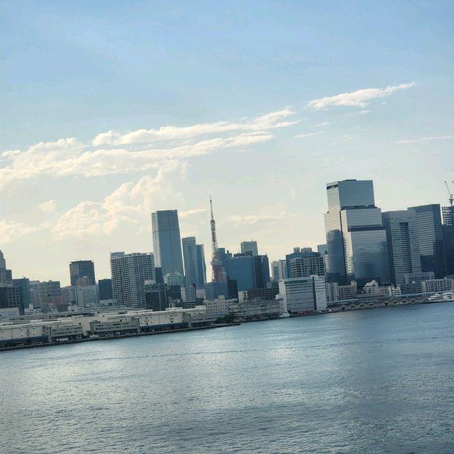 Tokyo’s Odaiba: Lady liberty & Water Taxi Wins (No, I'm NOT in NYC!) 🤩🗼