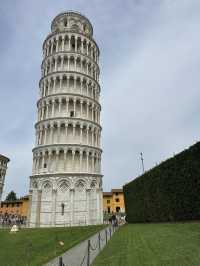 🌞 A Perfect Day Trip to Pisa — The City of the Leaning Tower