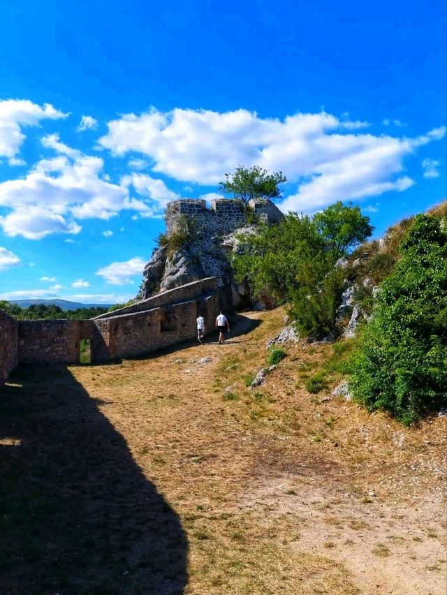 🏰 Knin Fortress – The Crown of Croatia’s History