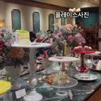 🍰 앤티크커피 연남점 — 클래식과 달콤함이 공존하는 감성카페공간