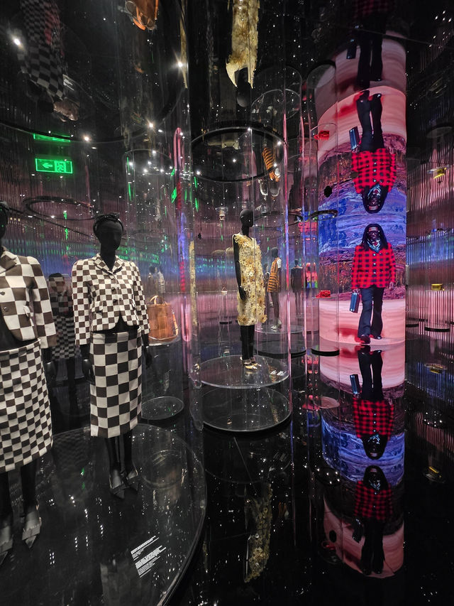 상하이 루이호, 이보다 더 멋진 팝업스토어는 없다 !!🫶🏻✨ 상하이 루이호, 이보다 더 멋진 팝업스토어는 없다 !!🫶🏻✨