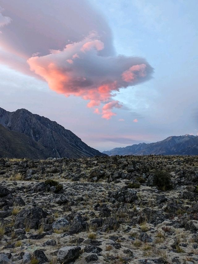 A sunrise in Mt Cook