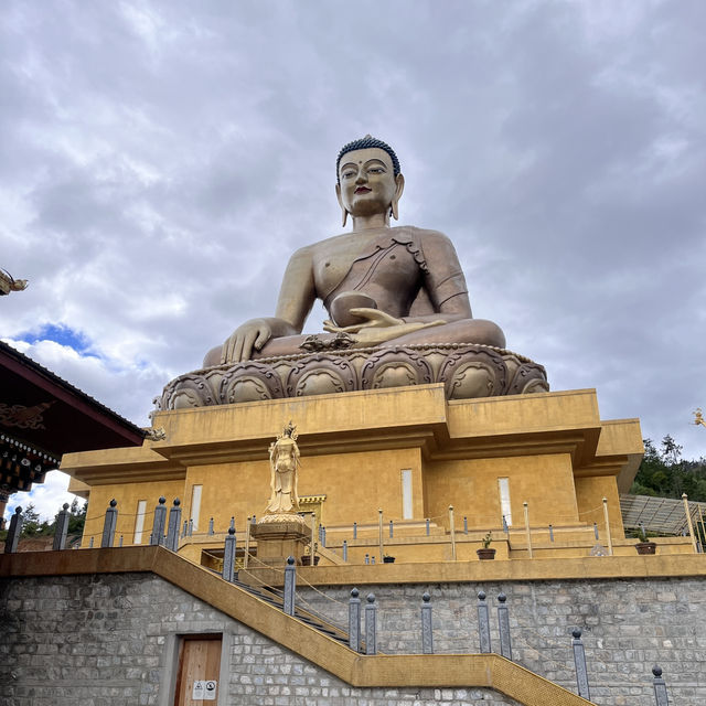 🕉️✨ Awe-Inspiring Buddha Dordenma Statue in Bhutan ✨🕉️