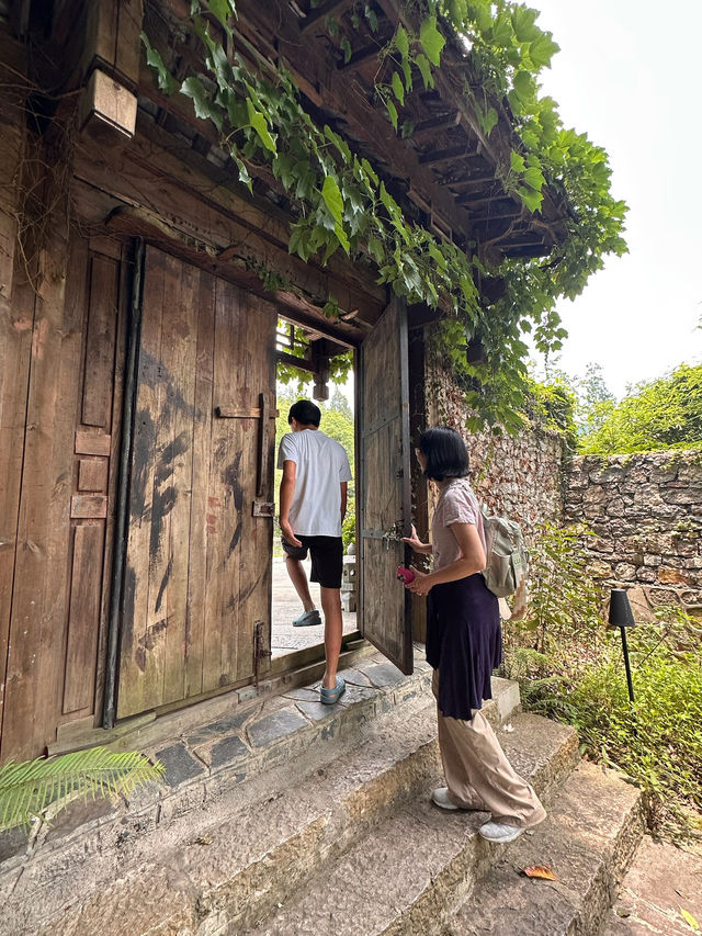 黃果樹黔首居，清晨直接看大瀑布攻略