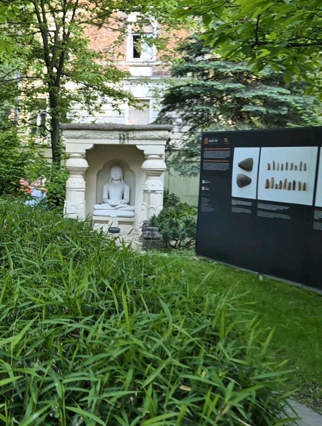 A piece of Asia in the Budapest city center!
