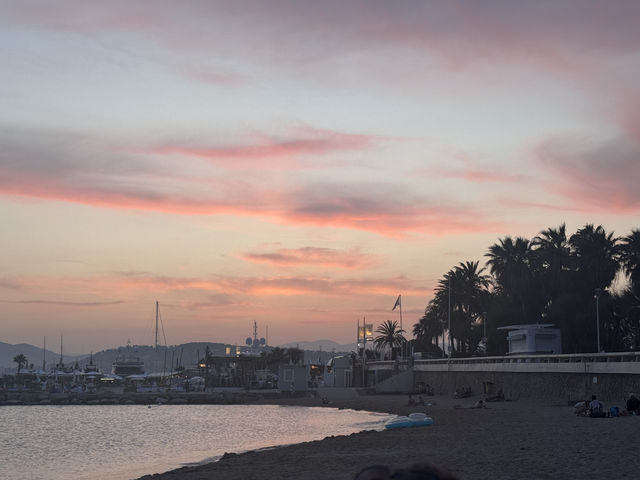 HIDDEN PLACE: Antibes, in France, between magnificence and amazing sunset 
