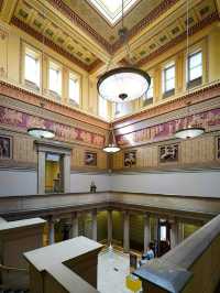 🖼 Manchester Art Gallery: A Cultural Treasure in the Heart of the City 🇬🇧✨