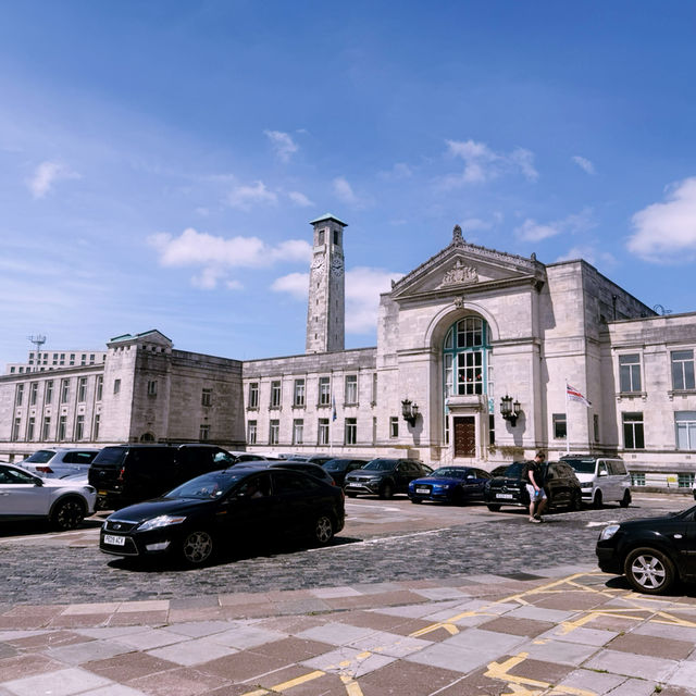 Sea Breezes & City Secrets: Exploring Southampton Like a Local