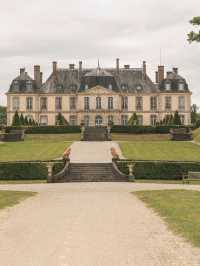Château de La Motte-Tilly: Elegance on the Banks of the Seine