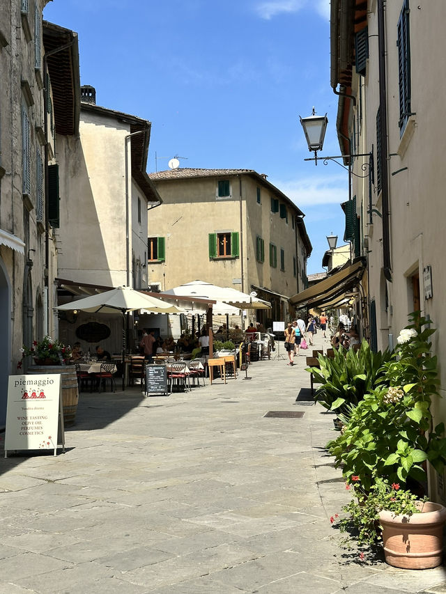 Ready for a roadtrip in Tuscany? These are my highlights!