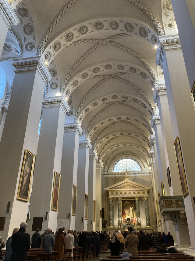 ヴィリニュスで可愛い教会を巡る1日プラン ヴィリニュスで可愛い教会を巡る1日プラン