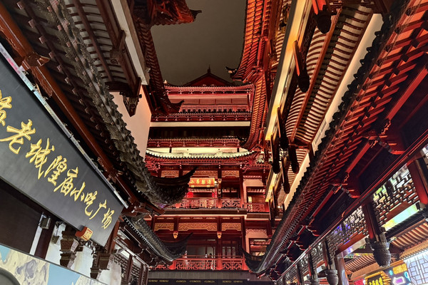 寺廟之光之旅🌆|Trip.com 上海