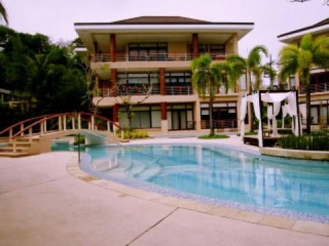 Misibis Bay: Where Filipino Warmth Meets Barefoot Luxury 🇵🇭  