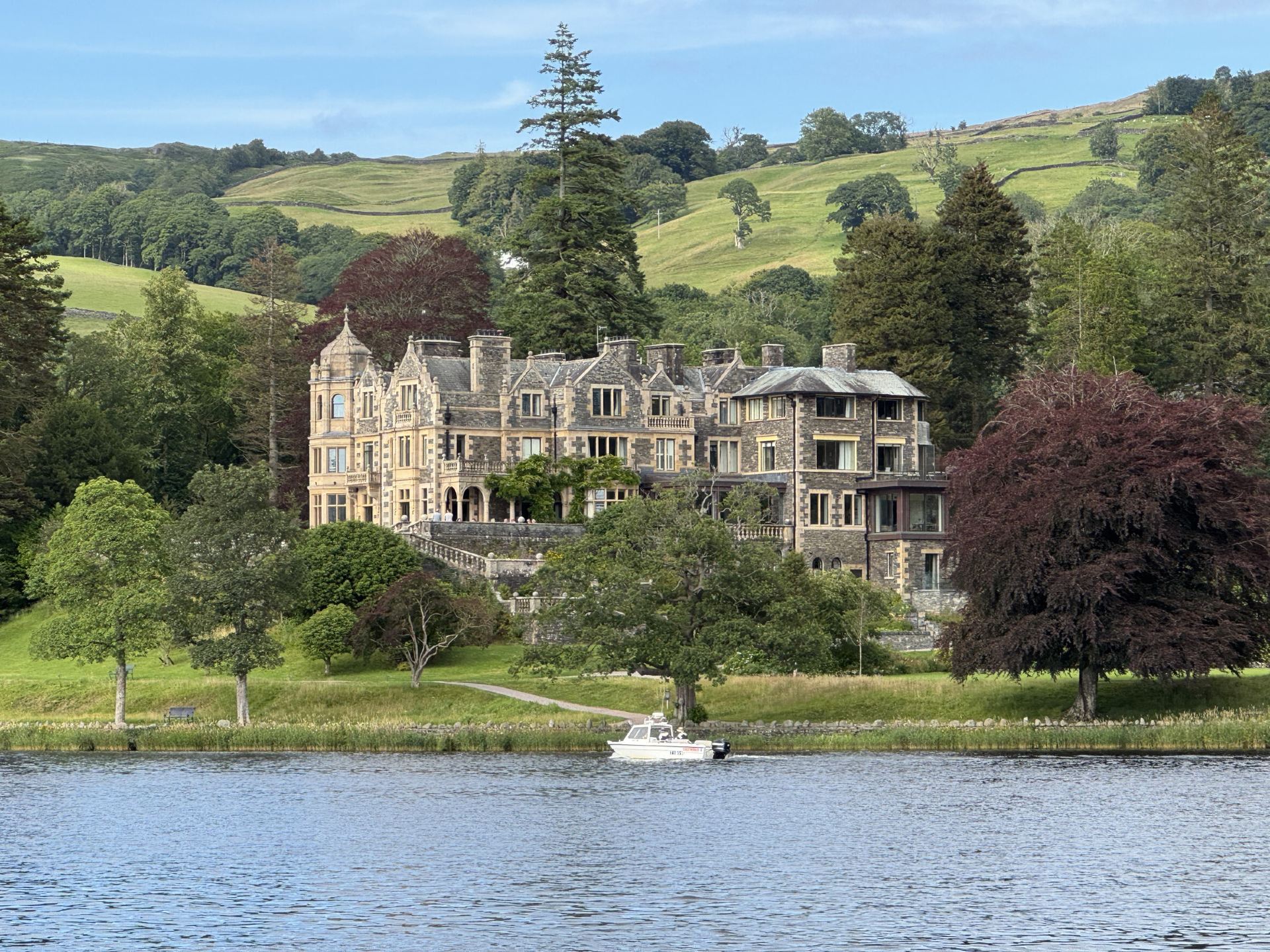 🏞️ Windermere: must-visit or Lake District tourist trap?