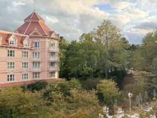 My Afternoon Adventure at Disneyland Paris: A Magical Experience on Trip.com