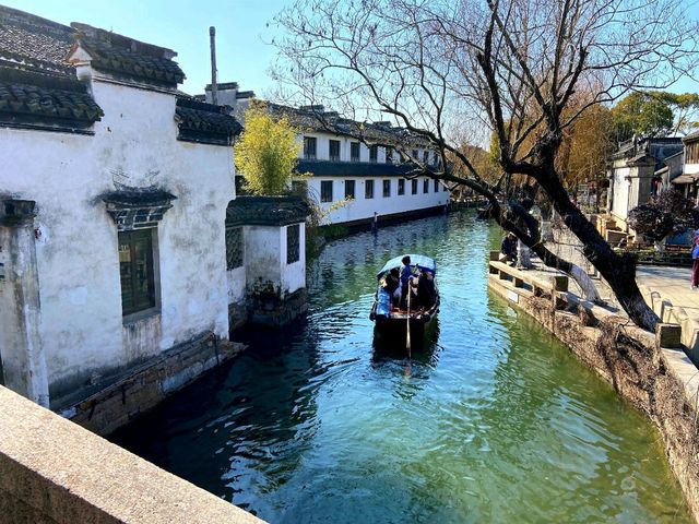 Zhouzhuang - The Ancient Beauty! 