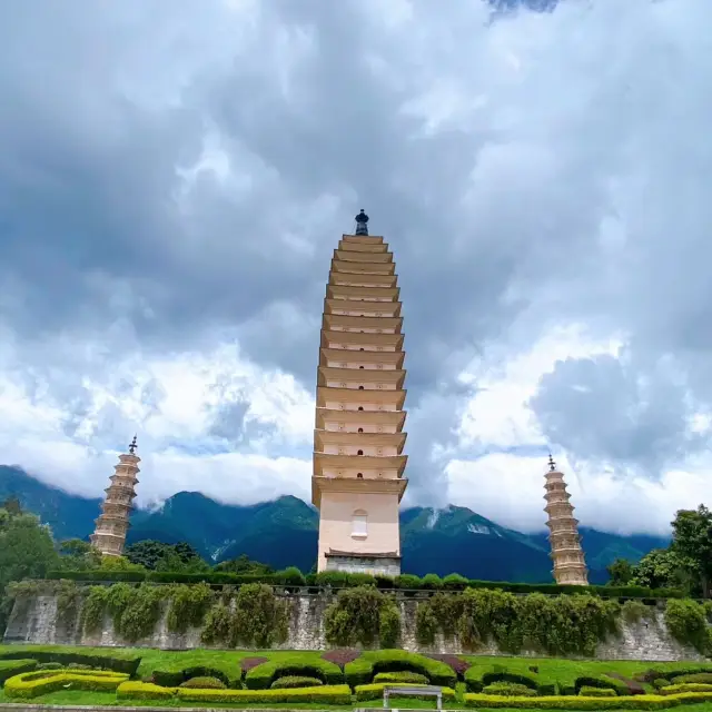 Amazing Three Pagodas