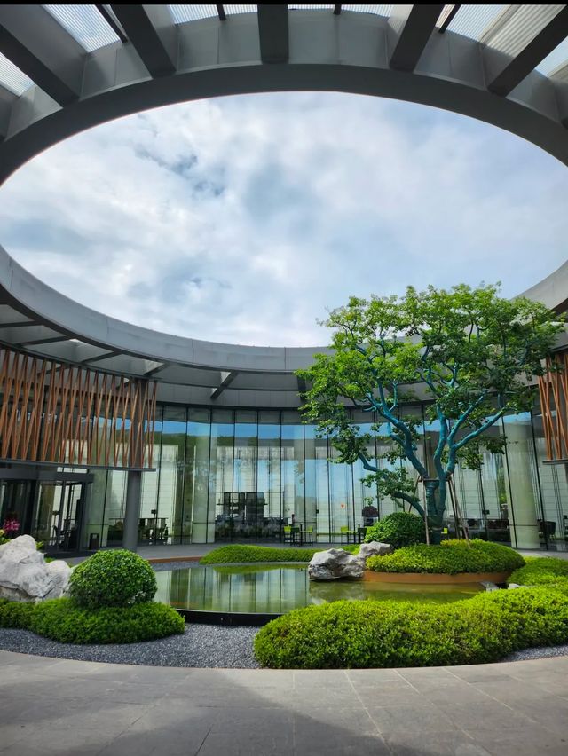 因為颱風逼近，導致臨時省外之行成空