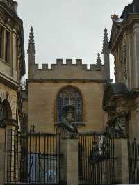 牛津大學最古老的圖書館——Bodleian Library