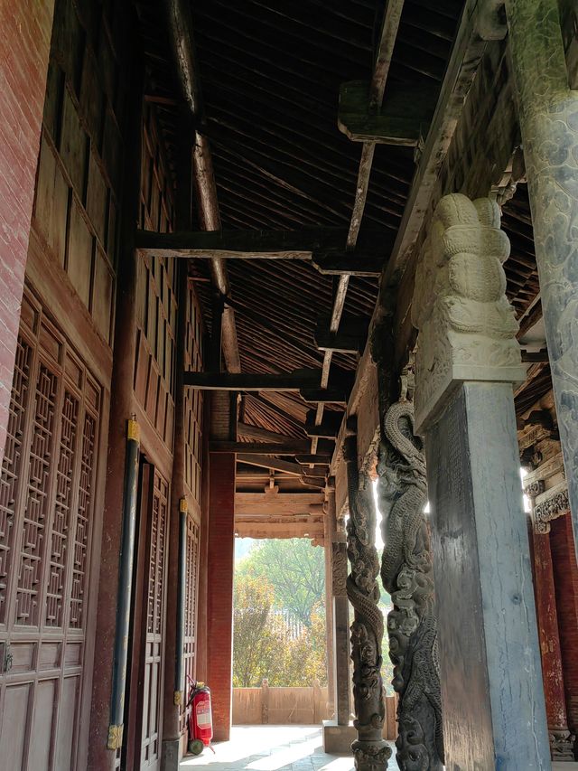 稷山稷王廟始建於元朝，清宣宗道光二十三年（1843年）重建，佔地面積4100平方米