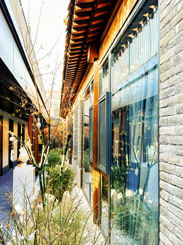 是酒店也是帽子博物館，東四這家酒店有點意思
