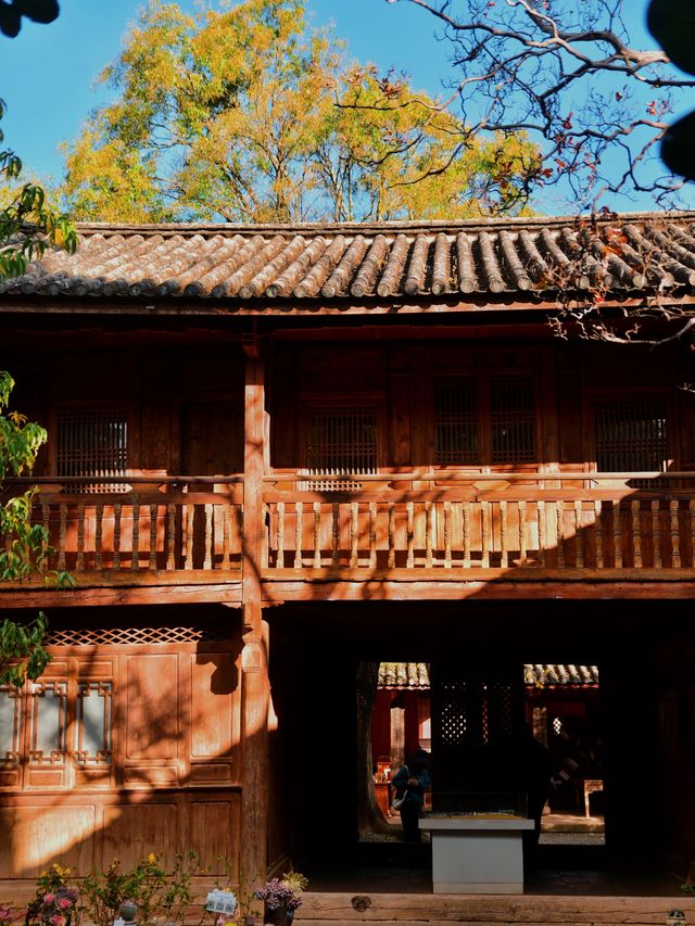這座低調的明代白族寺院，藏著絕無僅有的壁畫