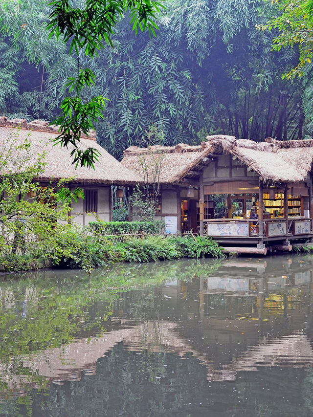 來成都杜甫草堂博物館感受詩人的田園風貌