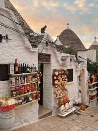 📍 Amazing Structures of Alberobello, Italy