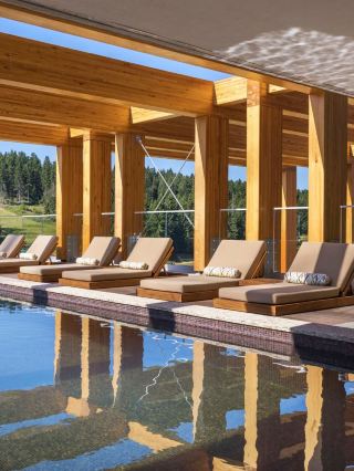 🎿❄️ Stylish Slopeside Stay in Serbia's Viceroy Kopaonik 🏂✨