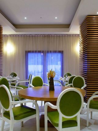🌟 Mumbai Marvels: Top Hotels Unveiled! 🏨✨