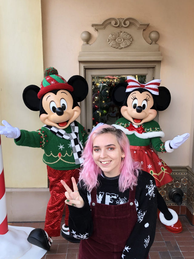 Christmas at Shanghai Disneyland 🎄