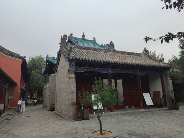 鄭州城隍廟。