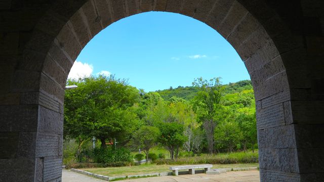 高蓋山公園西大門。