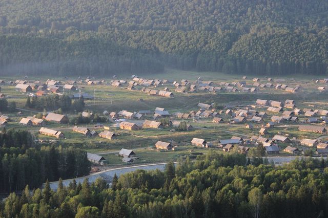 在那遙遠的地方，有一個童話小村莊—禾木。