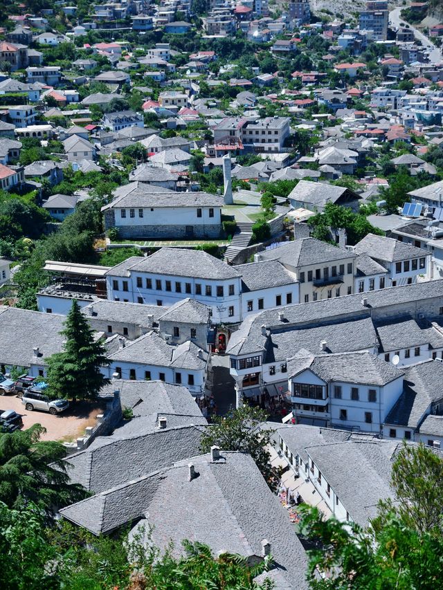 這座被嚴重低估的世界遺產，曾是歐洲最大的山地軍事要塞。