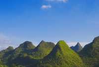 不用去桂林 廣東也有自己的水墨畫山。