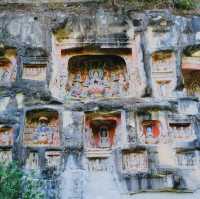 巴中一日遊@南龕石窟風景區