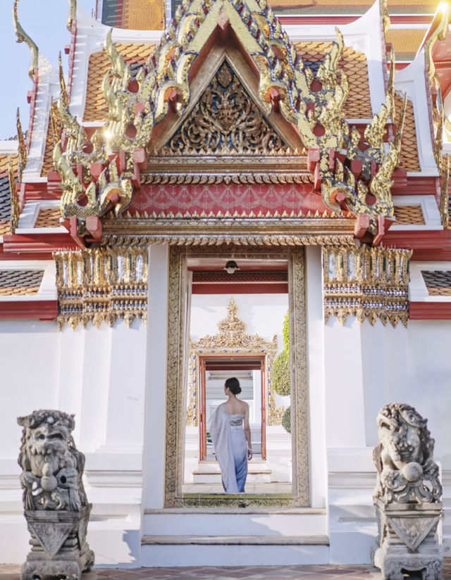 泰國臥佛寺，解鎖佛教藝術殿堂