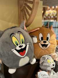 Warner Bros. Abu Dhabi: A Must-Visit Spot