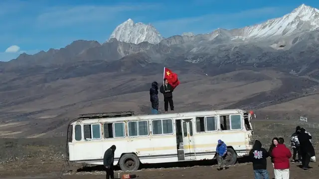 ตะวันตกของเสฉวน - เกอดีลามู เมืองแห่งท้องฟ้า