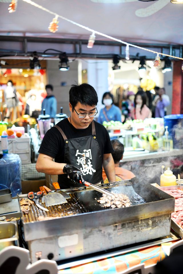 打卡中山孫文西路｜新春「喜」市美食集市