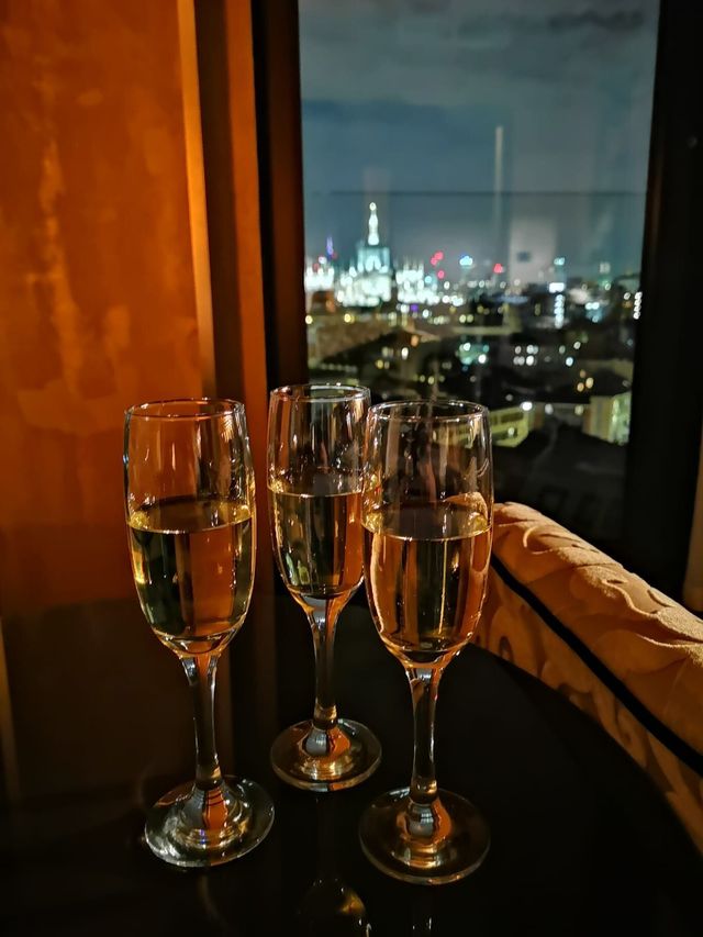 米蘭上城宮酒店 | 位置超讚