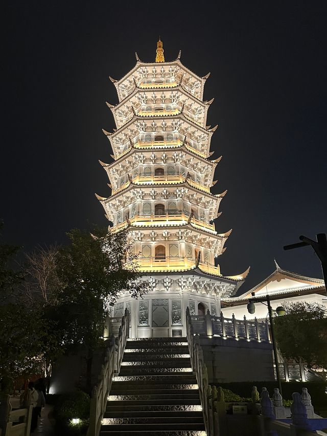 福州閩越水鎮夜景很美