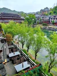 沱江邊嘅高端酒店推薦