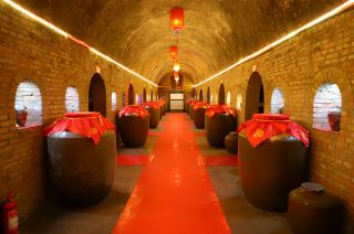 Zhengding's 300-Acre Underground City! 28 Wine Cellars Where You Can Store Wine and Explore the Park